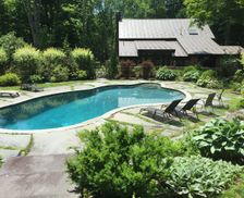 United States New York Lake Hill vacation rental compare prices direct by owner 2890214