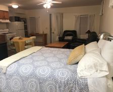 United States New York Geneseo vacation rental compare prices direct by owner 2714354