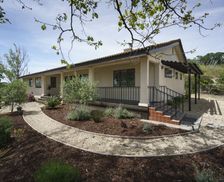 United States California Paso Robles vacation rental compare prices direct by owner 2554616