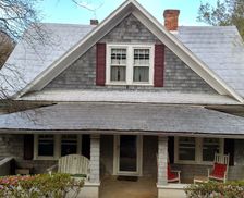 United States North Carolina Tryon vacation rental compare prices direct by owner 319277