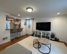 United States New York Hicksville vacation rental compare prices direct by owner 28885725