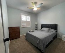 United States California Stockton vacation rental compare prices direct by owner 11801905