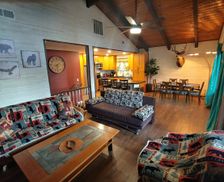 United States California Groveland vacation rental compare prices direct by owner 13345465