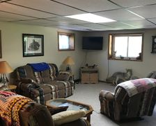 United States Michigan Lakefield Township vacation rental compare prices direct by owner 314747