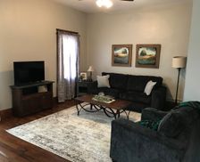 United States Illinois Shelbyville vacation rental compare prices direct by owner 7104519