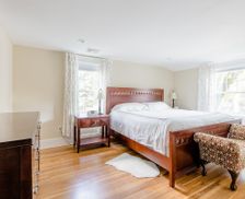 United States Massachusetts Shrewsbury vacation rental compare prices direct by owner 2570288