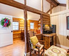 United States North Carolina Tryon vacation rental compare prices direct by owner 684662