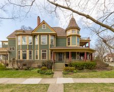 United States Illinois Oak Park vacation rental compare prices direct by owner 1248705