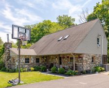 United States Pennsylvania Hatfield vacation rental compare prices direct by owner 1132612