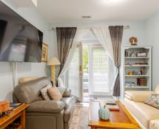 United States Maryland Silver Spring vacation rental compare prices direct by owner 2103692