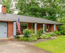 United States Kentucky Ashland vacation rental compare prices direct by owner 2549276