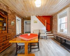 United States New York Newburgh vacation rental compare prices direct by owner 7660172
