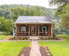 United States West Virginia Hinton vacation rental compare prices direct by owner 29714226