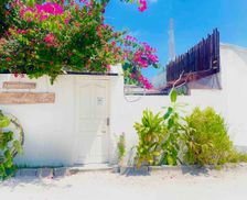 Maldives North Central Province Kaafu Thulusdhoo vacation rental compare prices direct by owner 8443357