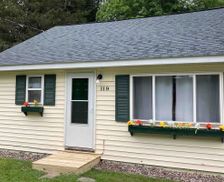 United States Wisconsin Eagle River vacation rental compare prices direct by owner 759498
