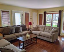 United States New York Lake George vacation rental compare prices direct by owner 4678307