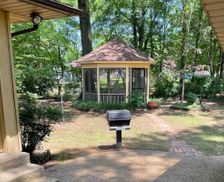 United States Arkansas Russellville vacation rental compare prices direct by owner 27729605