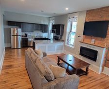 United States Michigan Owosso vacation rental compare prices direct by owner 13392554