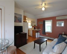 United States Rhode Island Middletown vacation rental compare prices direct by owner 1102275