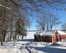 United States Vermont Newport vacation rental compare prices direct by owner 2077931