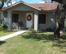 United States Texas Mercedes vacation rental compare prices direct by owner 677907