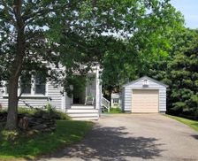 United States Rhode Island Middletown vacation rental compare prices direct by owner 247444