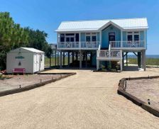 United States Florida Alligator Point vacation rental compare prices direct by owner 2122058