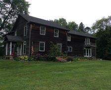 United States New York Pratts Hollow vacation rental compare prices direct by owner 25505602