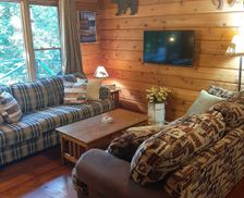 United States New York Lyon Mountain vacation rental compare prices direct by owner 11642782