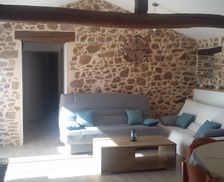 France Nouvelle-Aquitaine Cerizay vacation rental compare prices direct by owner 23687272