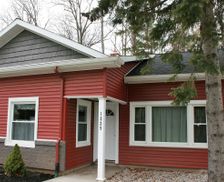 United States Michigan Hillsdale vacation rental compare prices direct by owner 1114346