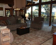 United States California Midpines vacation rental compare prices direct by owner 11463220