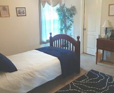 United States Texas Elgin vacation rental compare prices direct by owner 2621249
