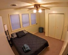 United States Illinois Peoria vacation rental compare prices direct by owner 908155