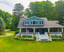 United States New York Bemus Point vacation rental compare prices direct by owner 237814