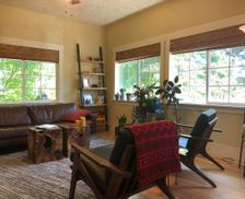 United States Oregon Portland vacation rental compare prices direct by owner 1102261