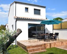 France Occitanie Saint-Just vacation rental compare prices direct by owner 25067311