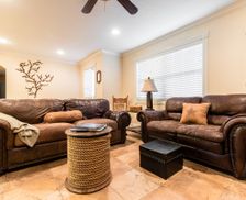 United States Texas Red Oak vacation rental compare prices direct by owner 11405929