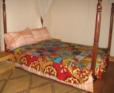 Uganda Western Region Lake Bunyonyi vacation rental compare prices direct by owner 15266995