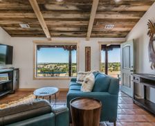 United States Texas Canyon vacation rental compare prices direct by owner 11486758