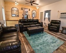 United States Arkansas Hatfield vacation rental compare prices direct by owner 2697388