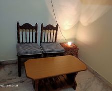 India Rajasthan Udaipur vacation rental compare prices direct by owner 33111426