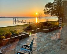 United States North Carolina New Bern vacation rental compare prices direct by owner 30055866