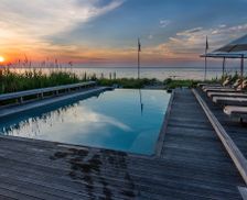 United States New York Fire Island vacation rental compare prices direct by owner 345757