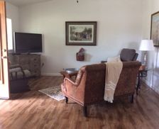 United States California Exeter vacation rental compare prices direct by owner 860857