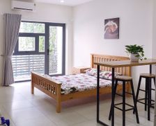 Vietnam Hồ Chí Minh Bình Thạnh vacation rental compare prices direct by owner 13830798