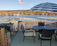United States New York Greenwood Lake vacation rental compare prices direct by owner 1898893