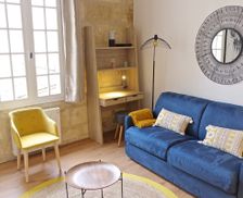 France Nouvelle-Aquitaine Bordeaux vacation rental compare prices direct by owner 4798011