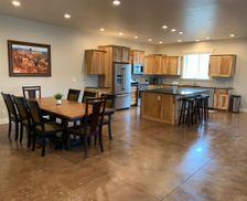 United States Utah Panguitch vacation rental compare prices direct by owner 2068275