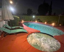 United States California Los Angeles vacation rental compare prices direct by owner 27657789